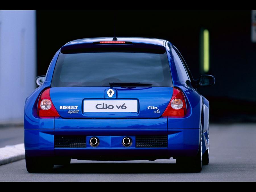  Renault Clio V6 2003 года  (фото 18 из 30)
